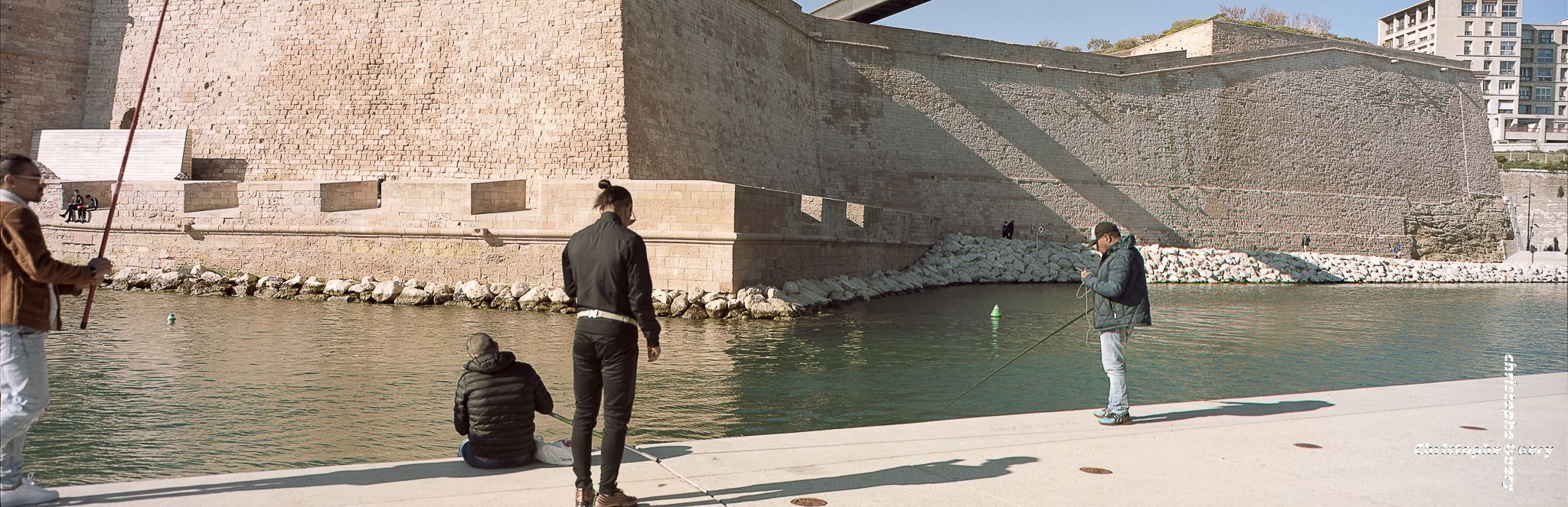 ET SI ON REGARDAIT LA MER À MARSEILLE