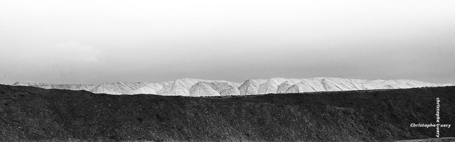 LES TRACES DE L'HOMME LES TRACES DE L'HOMME